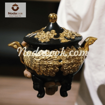 Nồi hoàng cung dát vàng (Đen)